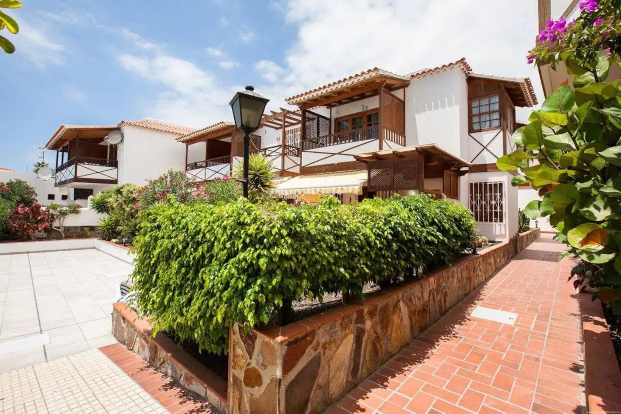 1 Bedroom Apartment For 4 People In Tenerife Costa Adeje  Exterior photo
