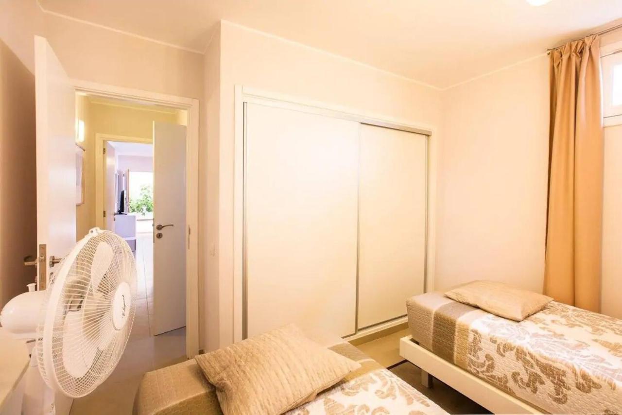 1 Bedroom Apartment For 4 People In Tenerife Costa Adeje  Exterior photo